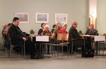 Juhla päättyi arpajaisiin, kahveihin ja totta kai seisaaltaan laulettuun Nälkämaan lauluun. Kiitos hienoista juhlista!