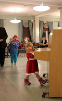 Pikkutontuilla riitti virtaa ja vauhtia.