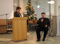 Juhlapuheesta vastasivat yhdistyksen varapj. Elsa Väyrynen ja historioitsija Markus H. Korhonen.